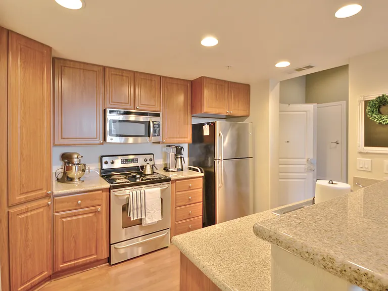 1883 Agnew Rd #113 — Photo 4