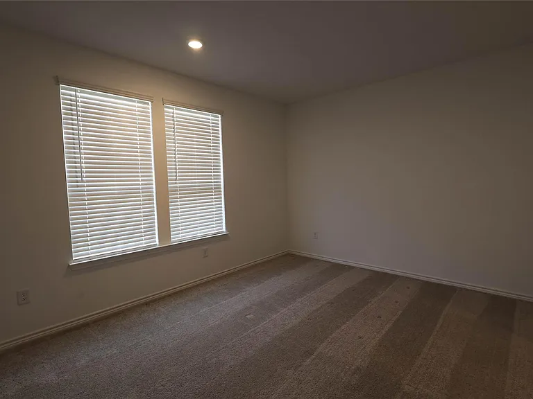 14894 Ash Landing Dr — Photo 6