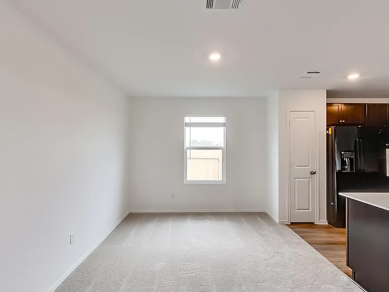 1105 Catfish Ln — Photo 12