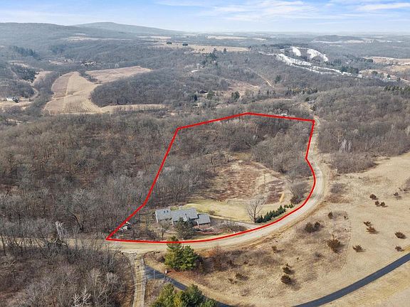 4th image of 3361 North Road