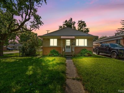 19630 Webster St, Clinton Township, MI, 48035