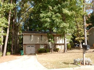 8874 Raven Dr, Jonesboro, GA 30238