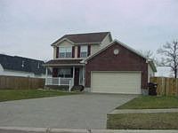 1st image of 135 Red Oak Dr