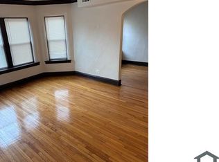 7720 S Marquette Ave APT 2B, Chicago, IL