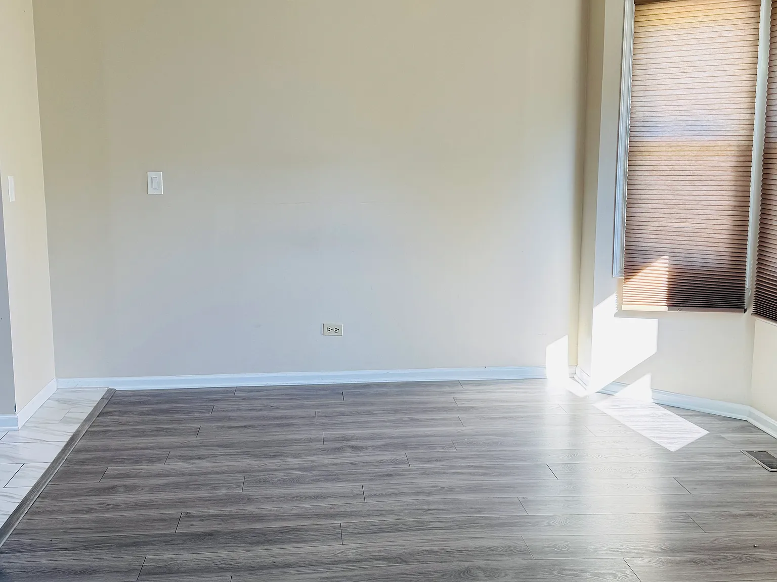 775 Hoover Dr — Photo 4