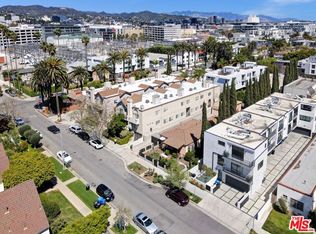 840-844 N Poinsettia Pl, Los Angeles, CA 90046