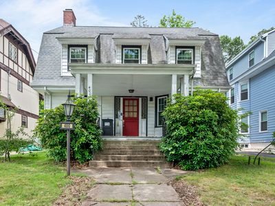 400 Norton Parkway, New Haven, CT, 06511
