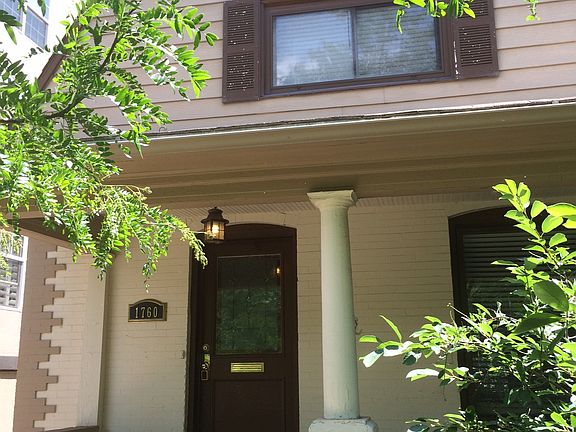 3rd image of 1760 N Washington St