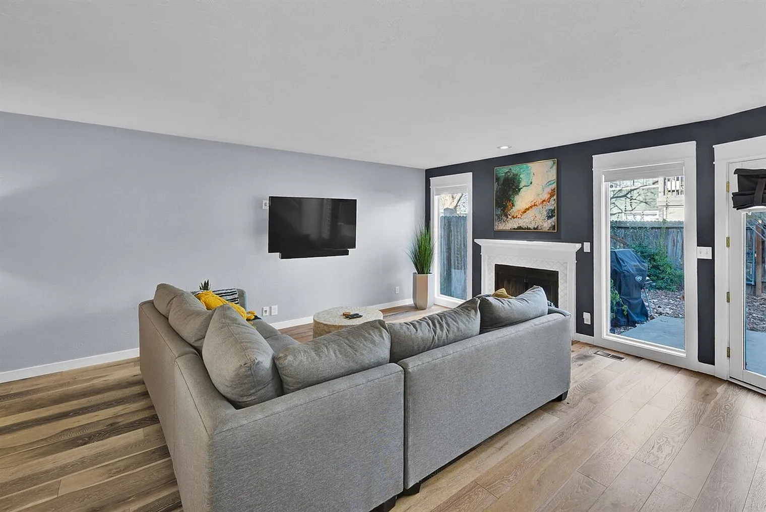 3 bed, 2.5 bath, 1506 sqft, $5,457 — Photo 1
