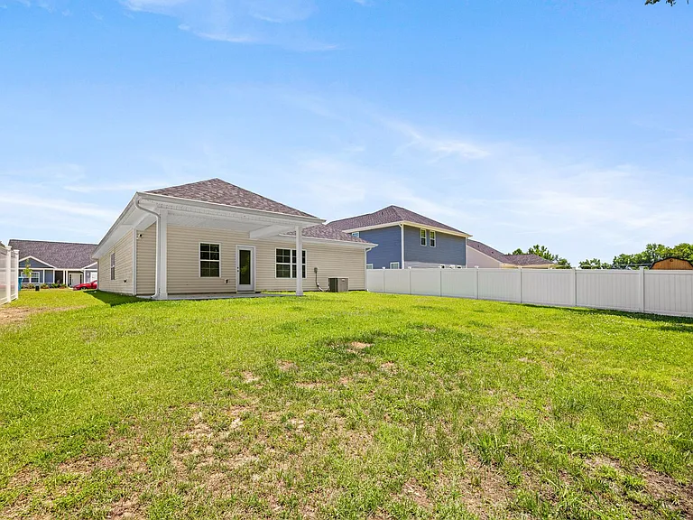 713 Greenwich Pl — Photo 41