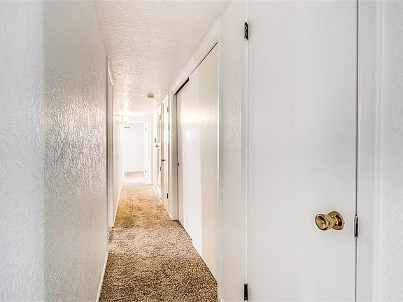 5th image of 8905 Comet St