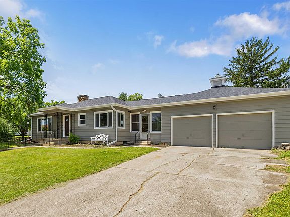 2nd image of 2505 Hubertus Ave