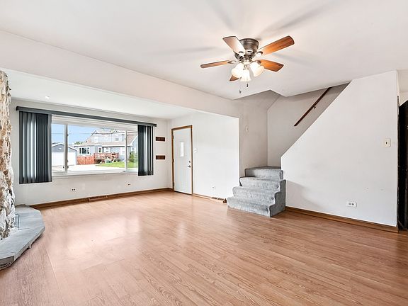 3rd image of 5411 S Ashland Ave