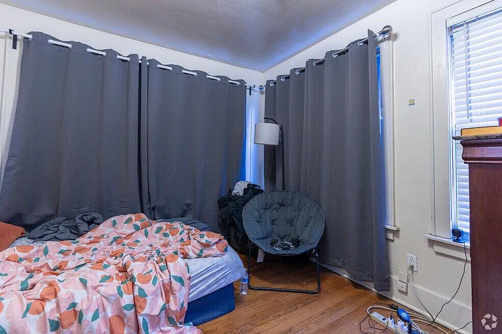 812 Mary — Photo 4