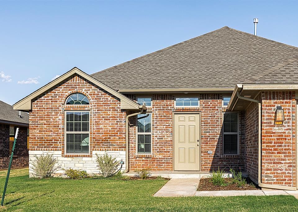 2nd image of 4529 Adobe Ct