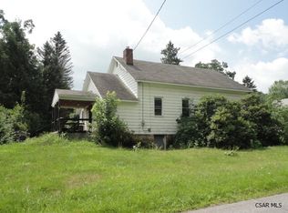 902 Soap Hollow Rd, Hollsopple, PA 15935