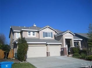 913 Fallsgrove Way, Vacaville, CA 95687