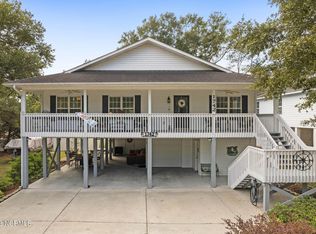 1742 Oak St SW, Ocean Isle Beach, NC 28469
