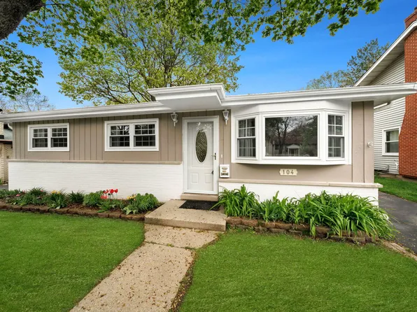 104 Birch Ave, Waukegan, IL 60087