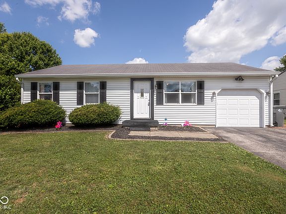 3rd image of 3614 Remington Dr