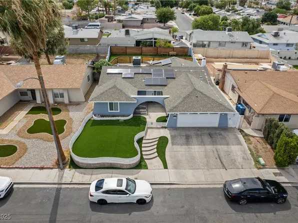 4231 Rimcrest Rd, Las Vegas, NV 89121