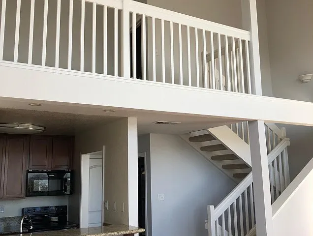Skyline Terrace — Photo 8