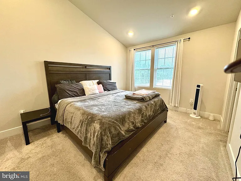 1456 Clingmans Dome Dr — Photo 33