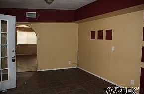 4th image of 708 S Fiesta Ave