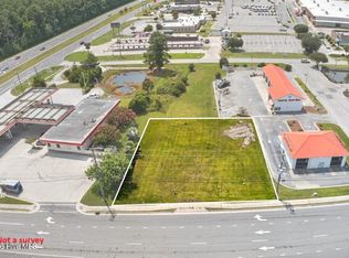 2848 Piney Green Rd, Midway Park, NC 28544
