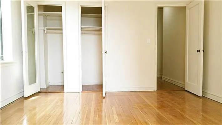 Rented by Weichert Manhattan Midtown | media 18