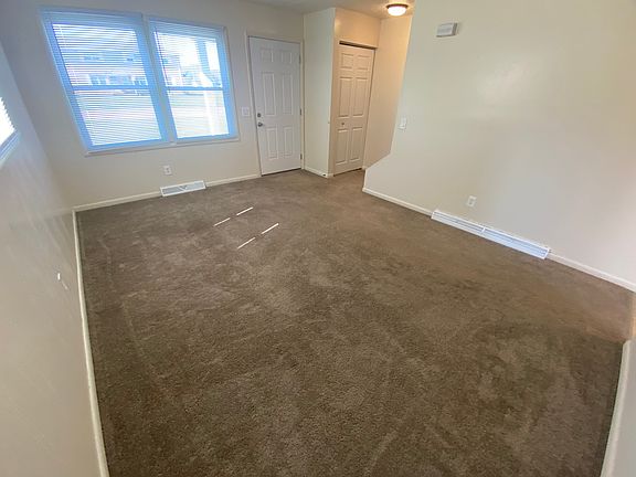 3rd image of 2148 Kenyon St #B