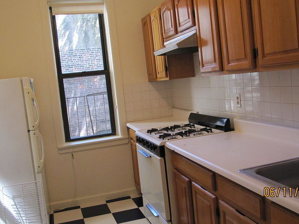 1st image of 175 7th Ave #3-0