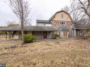 571 Elmwood Rd N, Marlton, NJ 08053