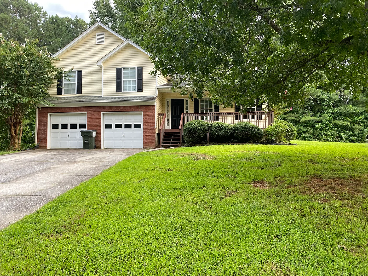 3 bed, 1450 sqft, $2,000 — Photo 2