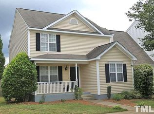 156 Danesway Dr, Holly Springs, NC 27540