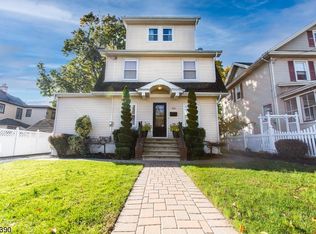 910 Edgewood Rd, Elizabeth, NJ 07208