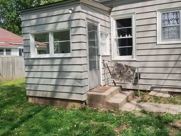 216 S Clay St #1, Nevada, MO 64772