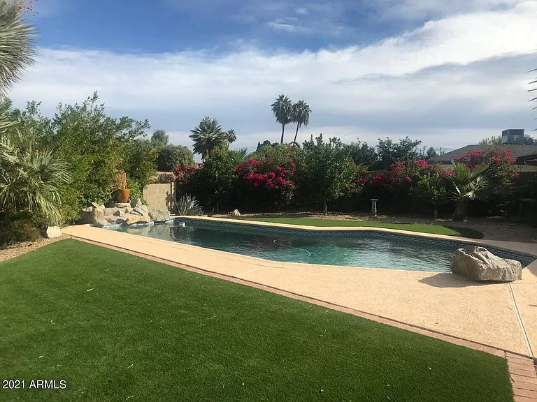 3924 E Yucca St — Photo 11
