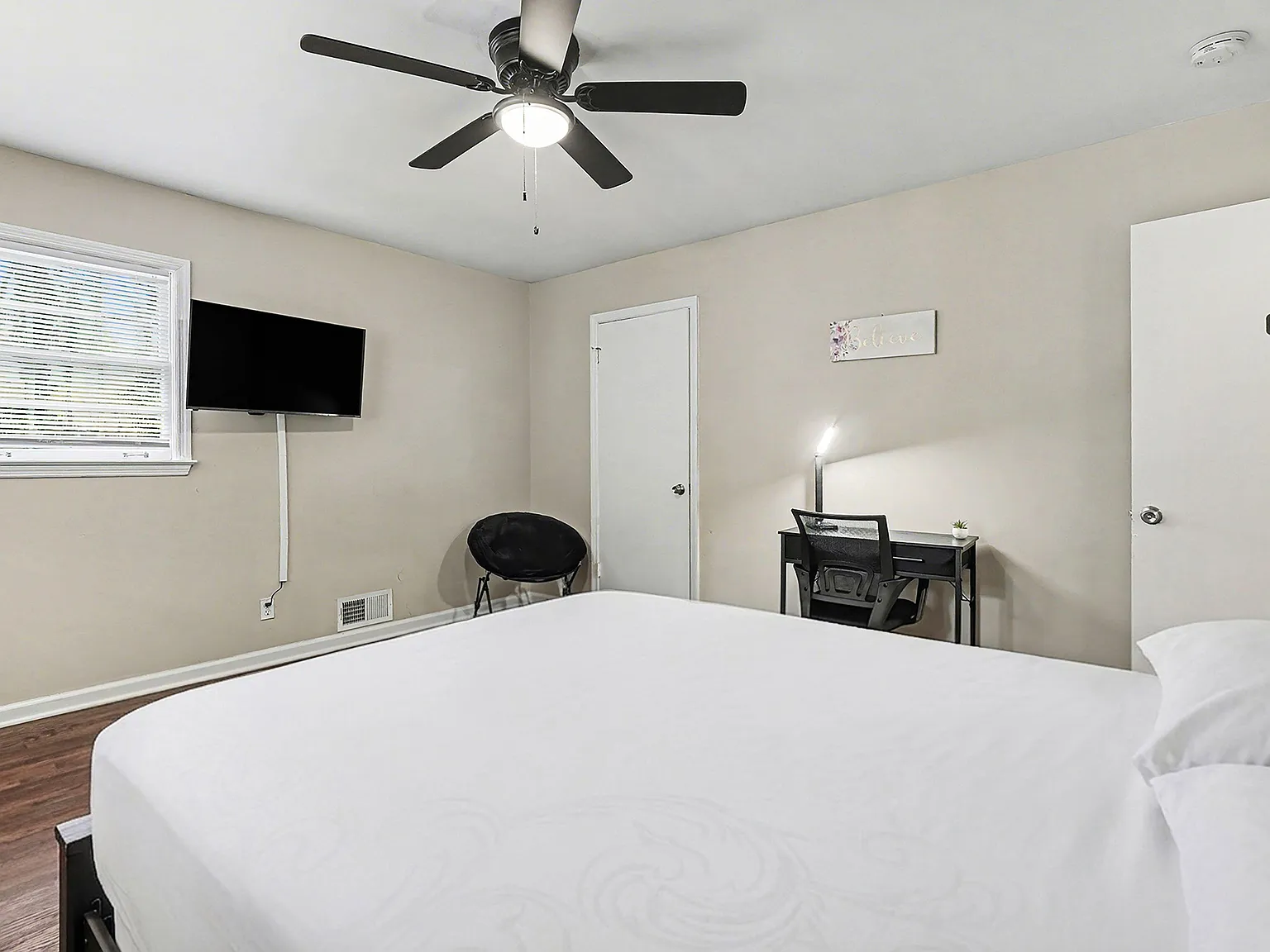 4 bed, 4.0 bath, 2753 sqft, $875 — Photo 2
