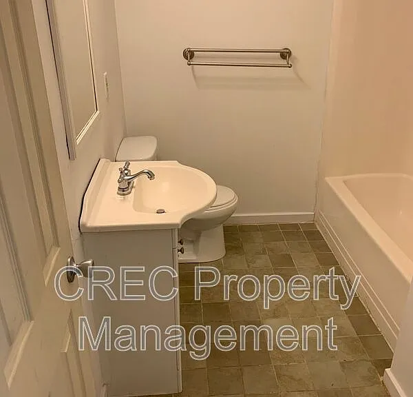 2736 Jobee Dr #3 — Photo 13