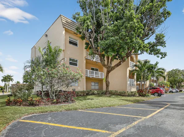 9320 Sunrise Lakes Boulevard #107, Sunrise, FL 33322