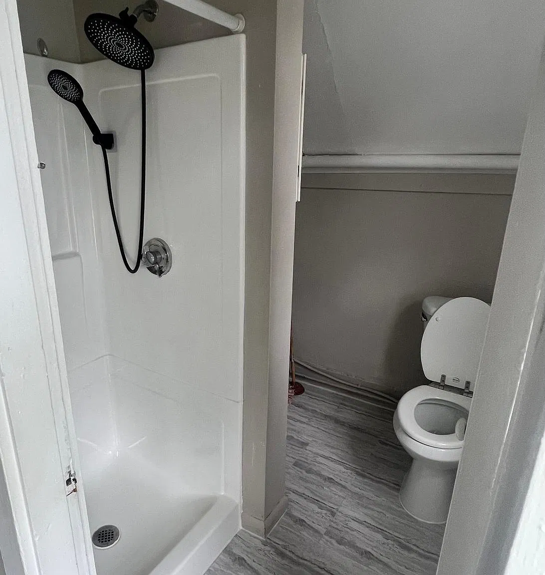 13 Maple St — Photo 2