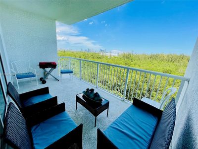 15051 Royal Oaks Ln APT 605, North Miami, FL, 33181
