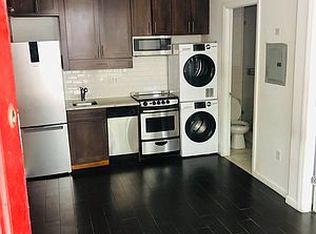 325 E 10th St #MT1, New York, NY 10009