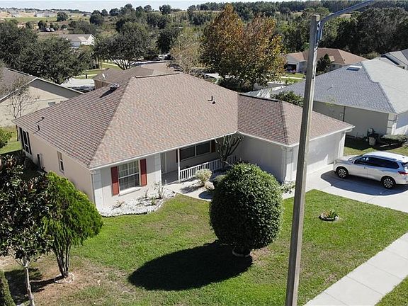 3rd image of 608 Willow Run St