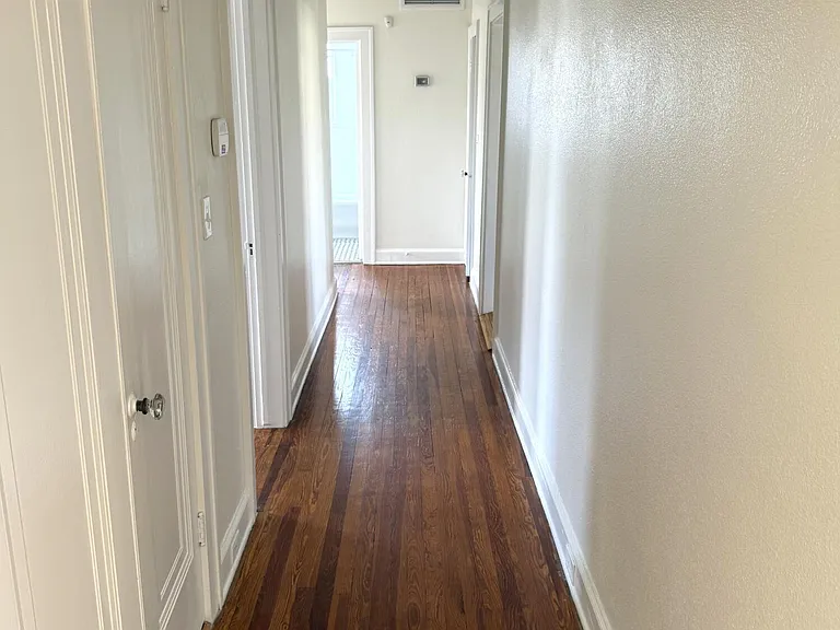 1705 Mallory St — Photo 11