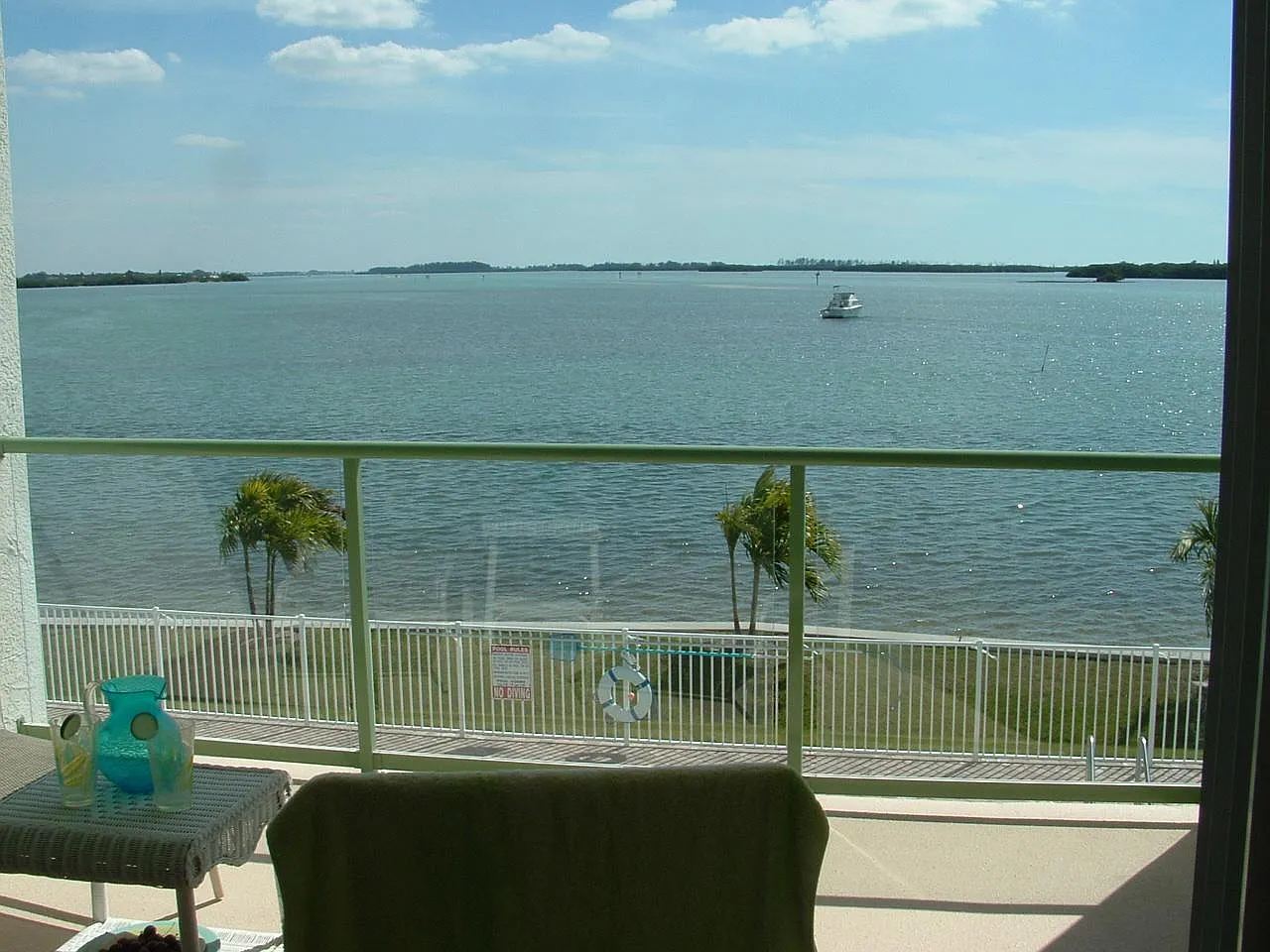 BALCONY WATERFRONT GULFVIEW