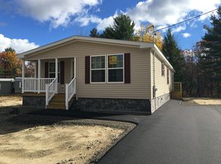 12 Commodore Dr, Biddeford, ME 04005