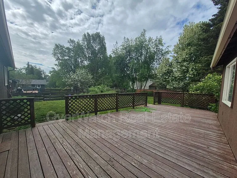 12250 Mary Ave — Photo 14