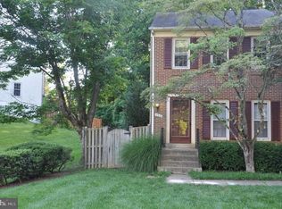 5520 Cheshire Meadows Way, Fairfax, VA 22032